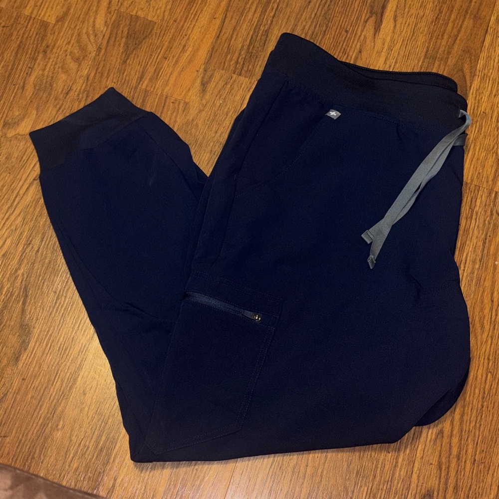 Figs women Zamora 2.0 jogger petite